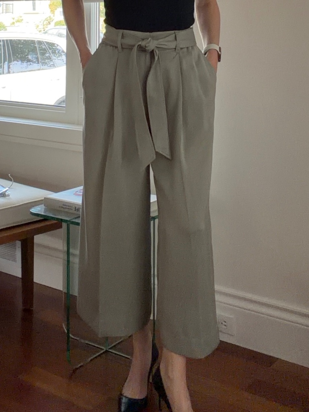 Club Monaco Sage Green Satin Wide Leg Belted Pants with Stretch Waist | Size 00 - Picture 11 of 14